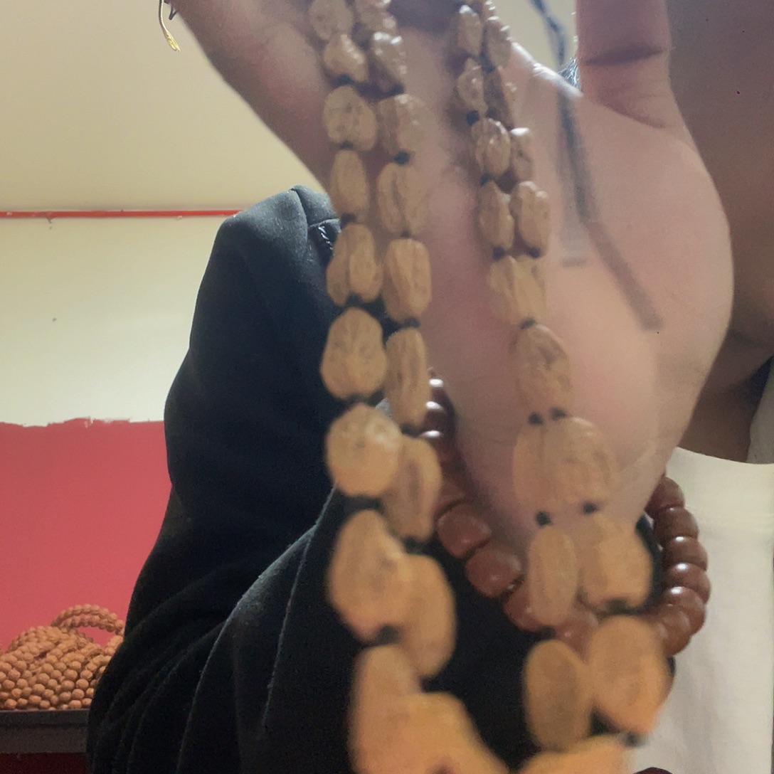 南***宇吊坠文玩核桃异性