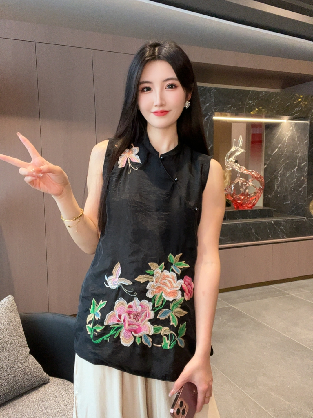 【月华】夏季2025新款马甲女装新中式宽松立领绣花薄款气质上衣马夹