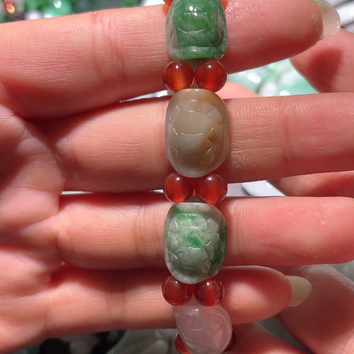 【闪购商品】翡翠颈饰未镶嵌天然翡翠