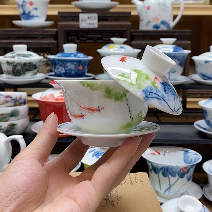 手绘五彩荷花盖碗150cc悬停釉下彩微瑕福利款