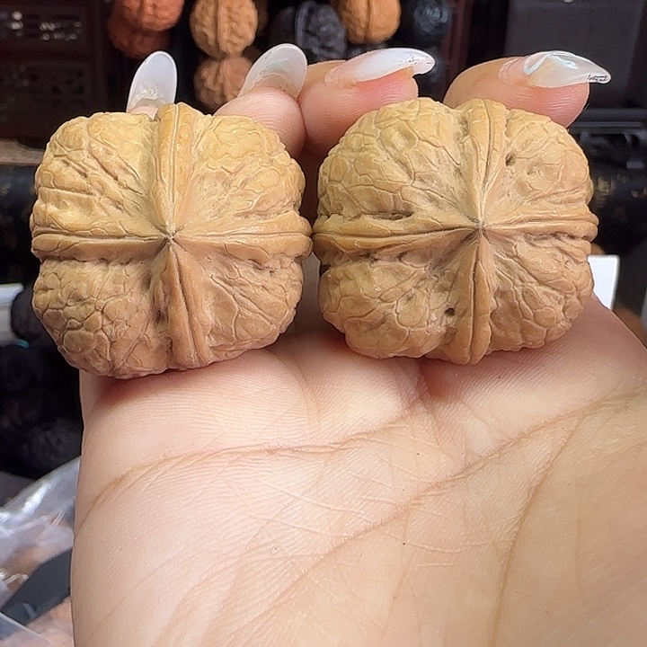 文玩核桃吊坠豆腐块四棱36