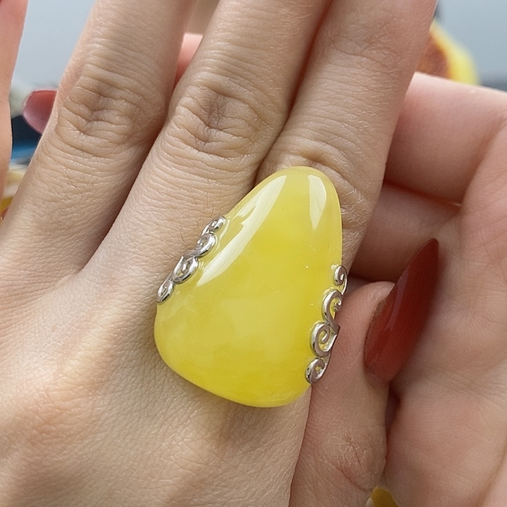 琥珀戒指银S925镶嵌戒指