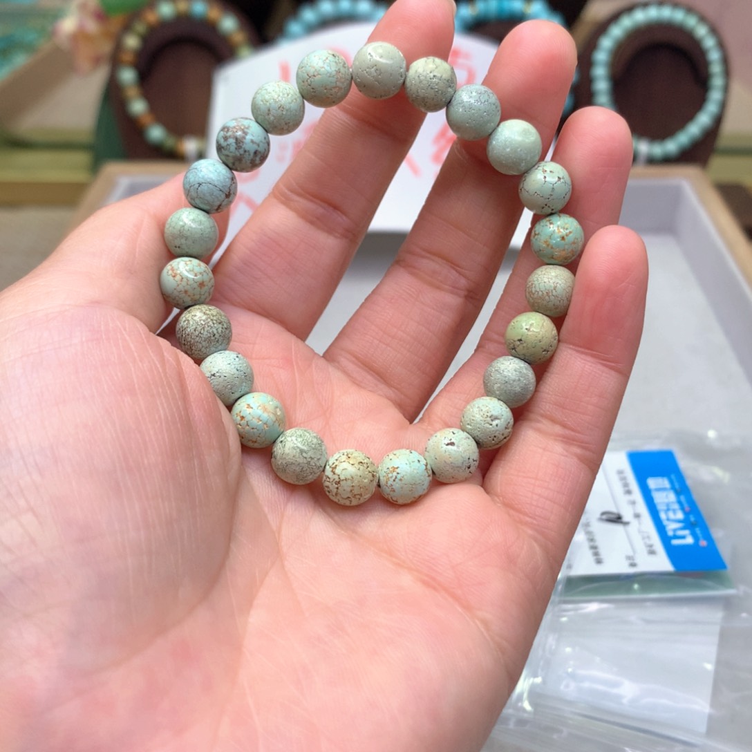 绿松石配饰未镶嵌