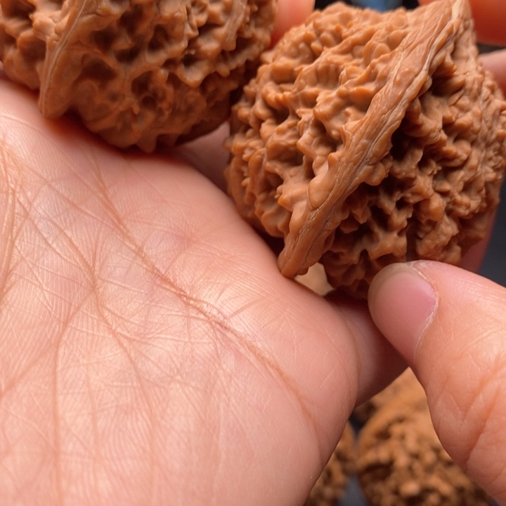 D***J文玩核桃把件百花山43尺