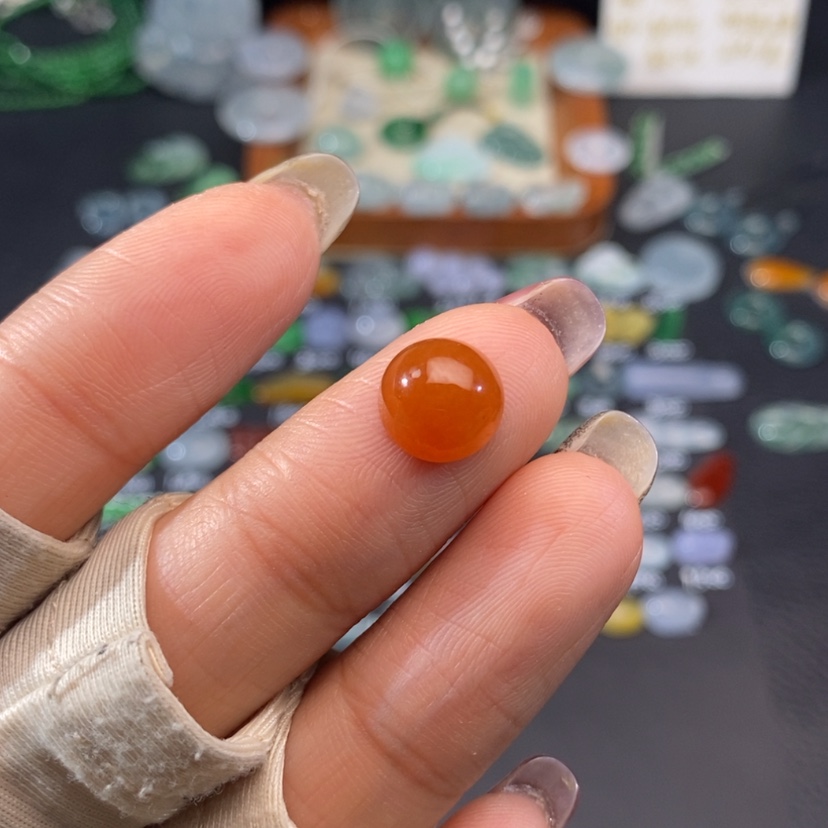 【闪购商品】翡翠挂件未镶嵌蛋面