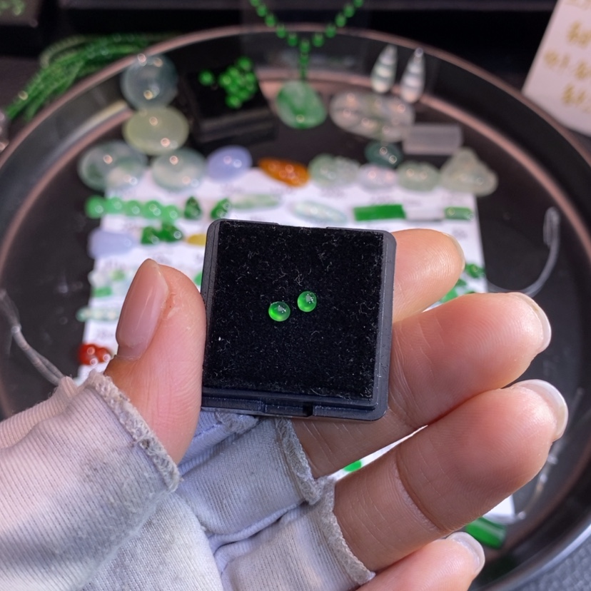 【闪购商品】翡翠挂件未镶嵌蛋