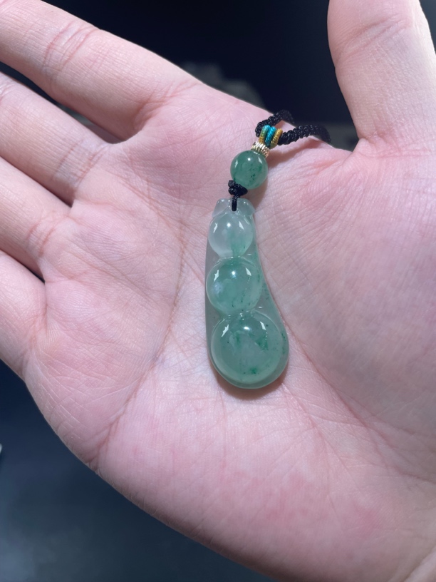 天然非洲翠吊坠 豆子（多样性发其一）