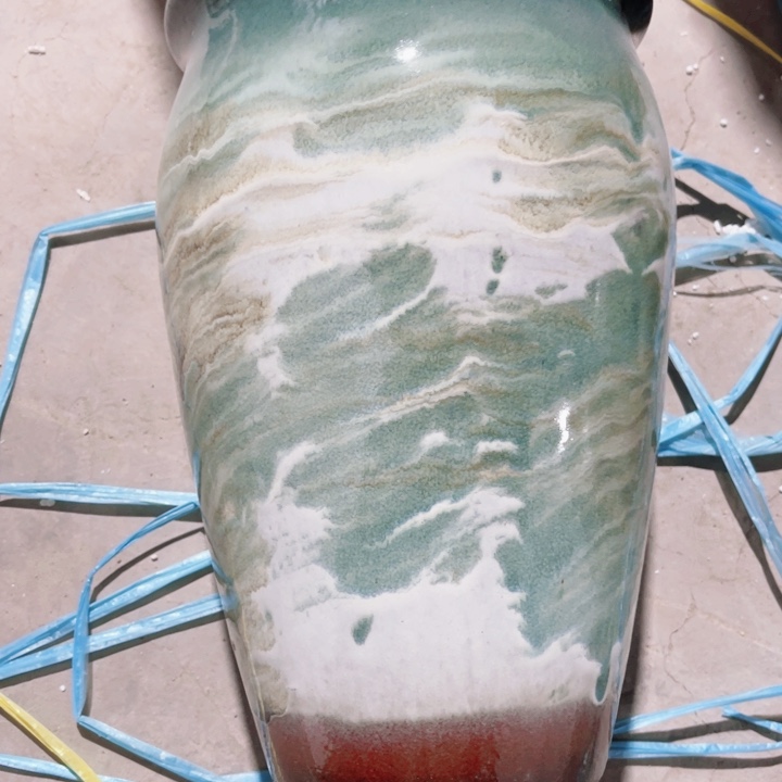 紫砂口径20高度31一只小小瑕疵