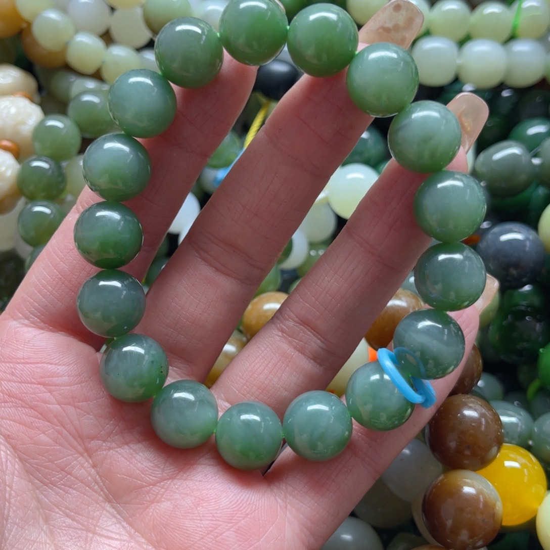 和田玉手链未镶嵌