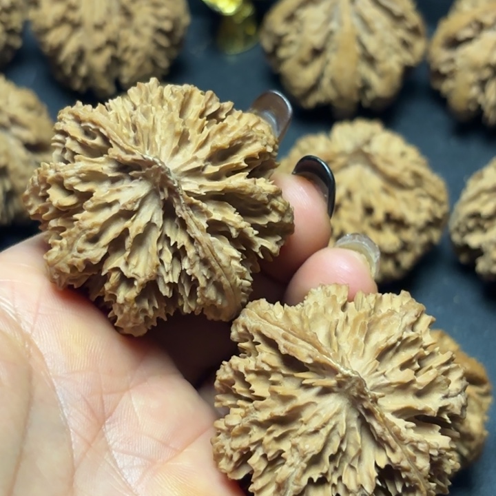 阿***爸文玩核桃吊坠秦岭灯笼17