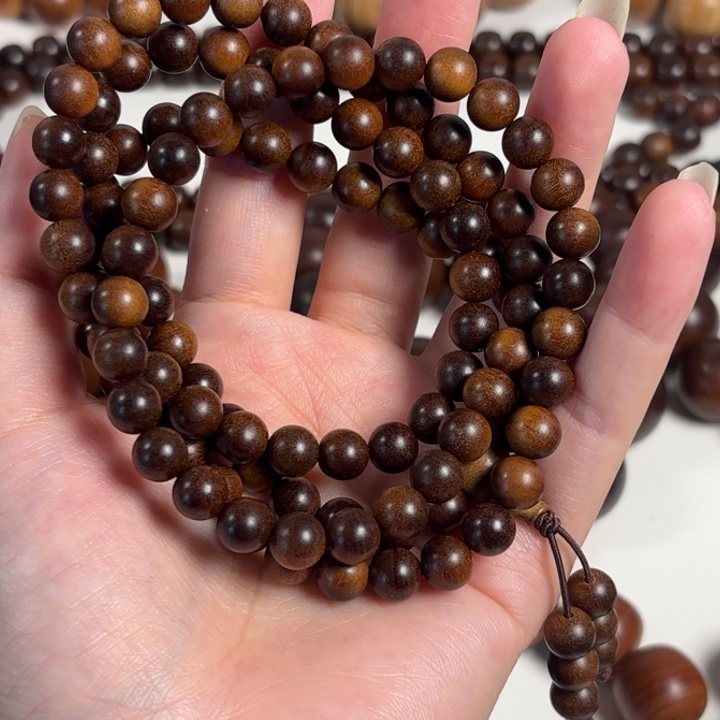 慢***我檀香木0.8多圈108颗老山檀黑肉焦糖奶甜