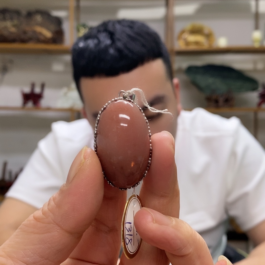 蛇纹石玉红链未镶嵌医**心