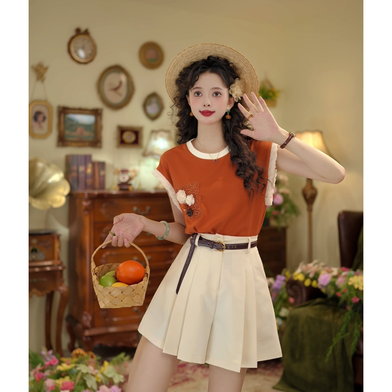 扣子家香冰淇淋复古港风圆领T恤女宽松显瘦上衣KS1115067