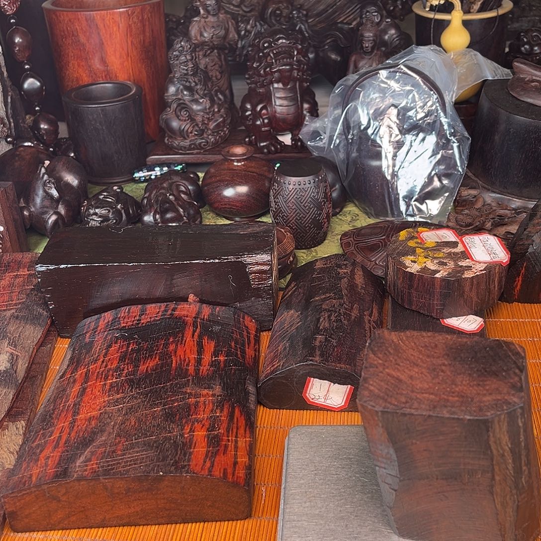 雪***喵檀香紫檀（小叶紫檀）