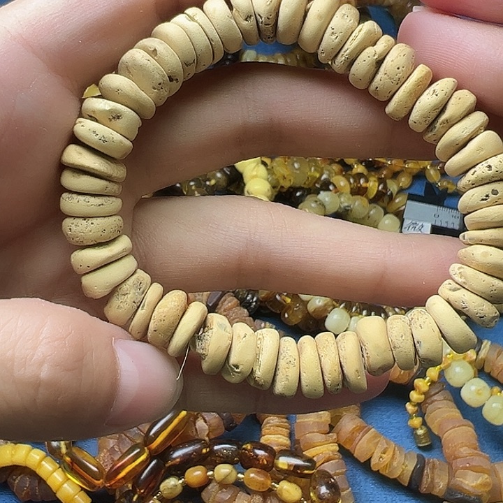 非金属意臻珠宝天然手串