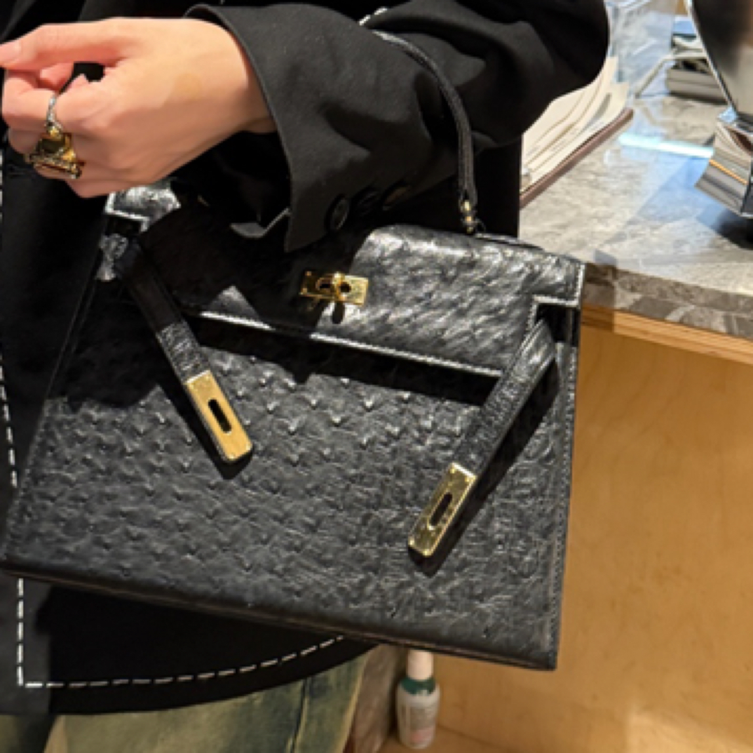 95新  JRA认证鸵鸟皮手提凯莉斜挎包