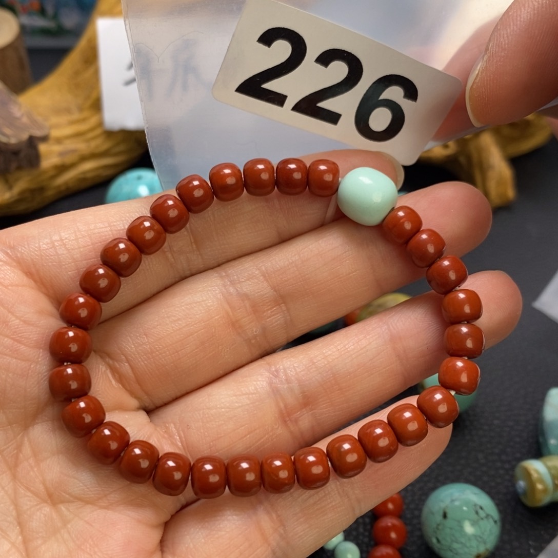 南红玛瑙珠宝奇石未镶嵌?***孩