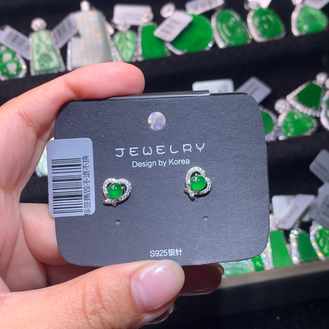 【闪购商品】银S925镶嵌翡翠耳饰
