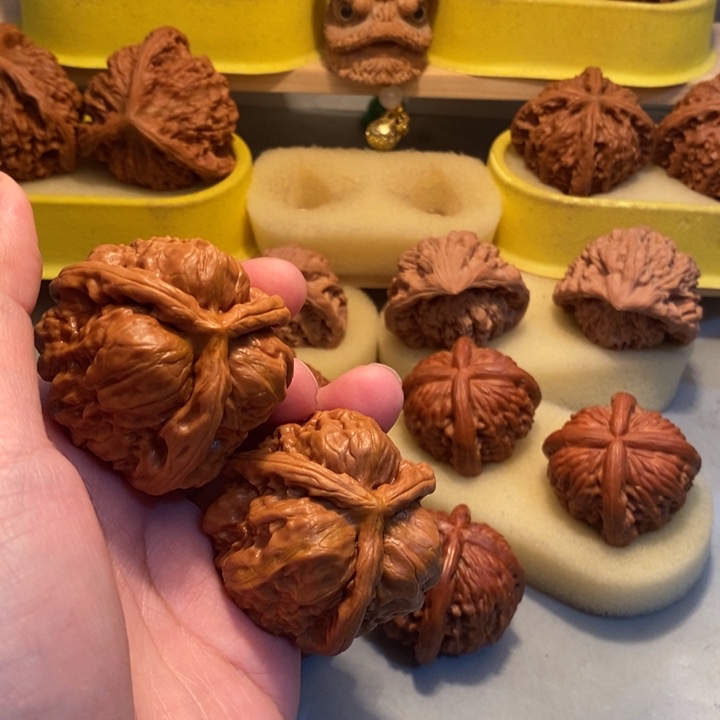 骑***后文玩核桃吊坠njjjnnbhhb