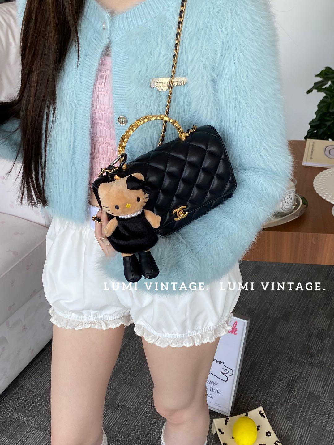 95新 Chanel/香奈儿 24s黑金羊皮手柄woc斜挎包 80918784