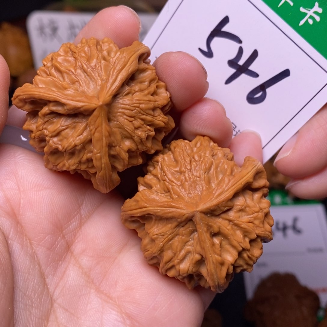 把件文玩核桃546三棱4.0