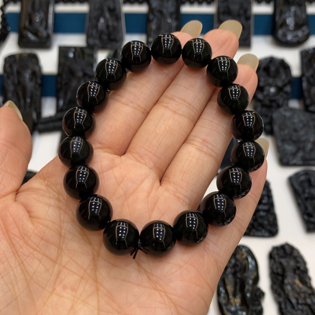 冬***天蛇纹石玉未镶嵌手串