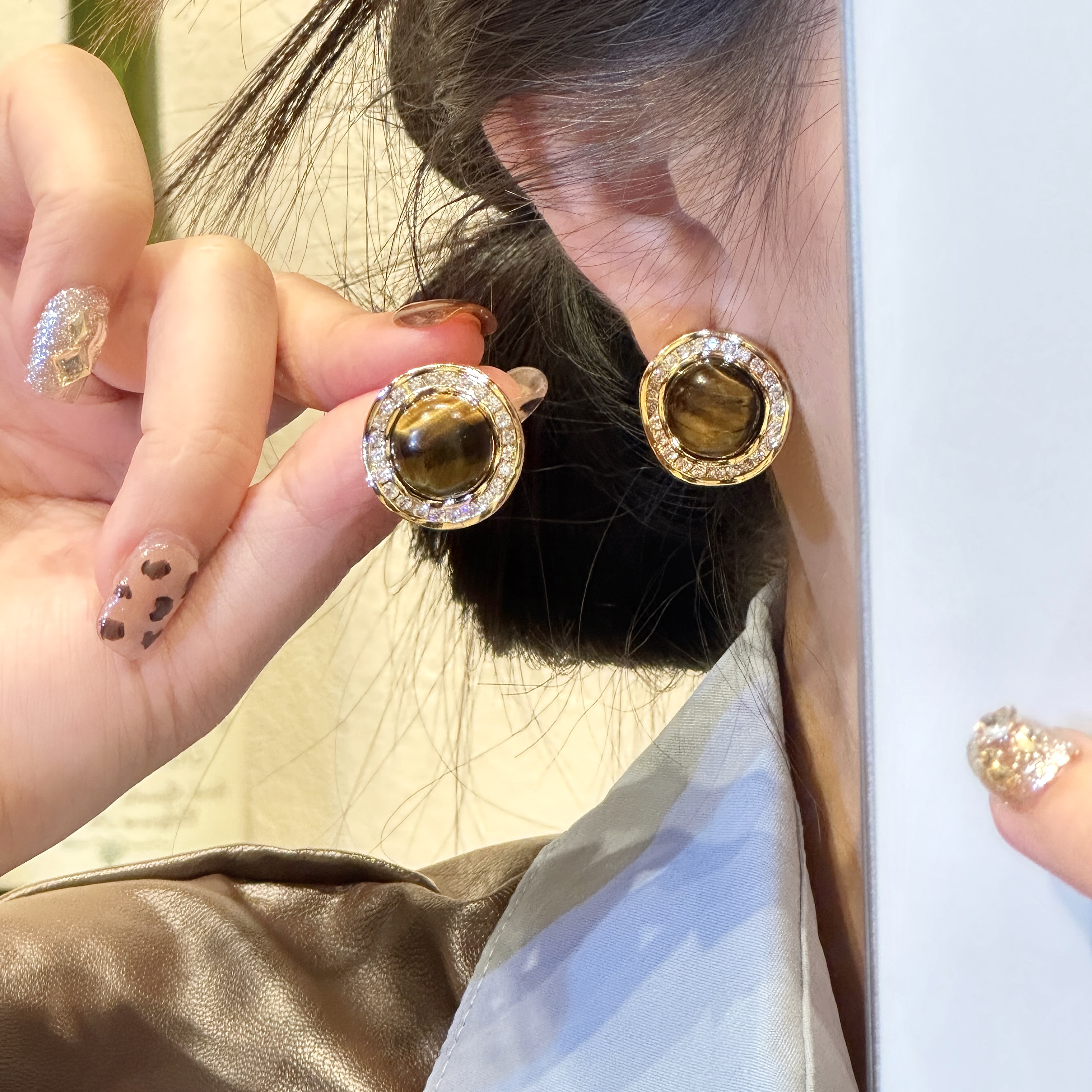 铜合金耳饰 925银针日韩少女风几何耳钉欧美耳饰优雅个性镶钻