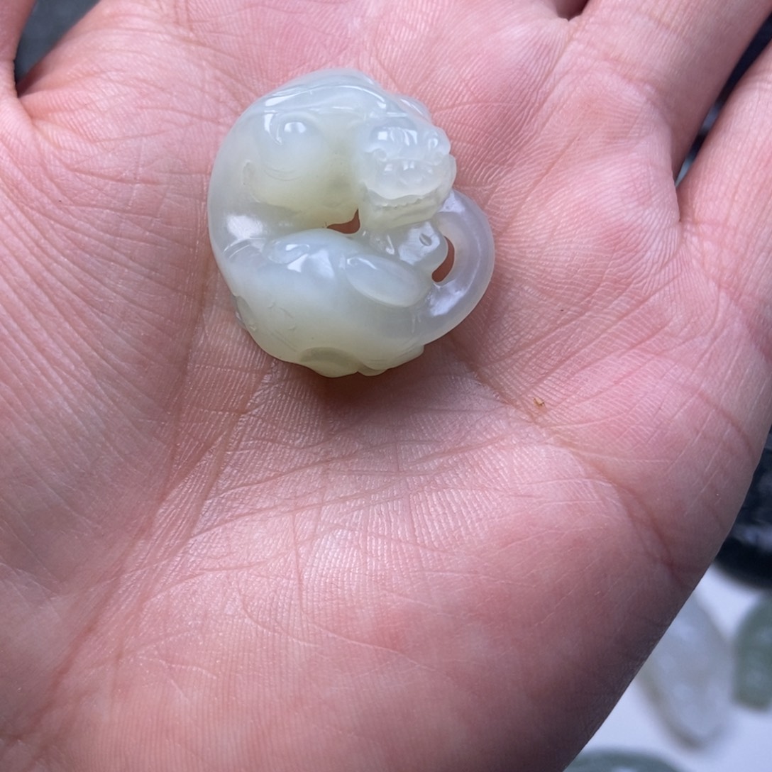 和田玉挂件未镶嵌