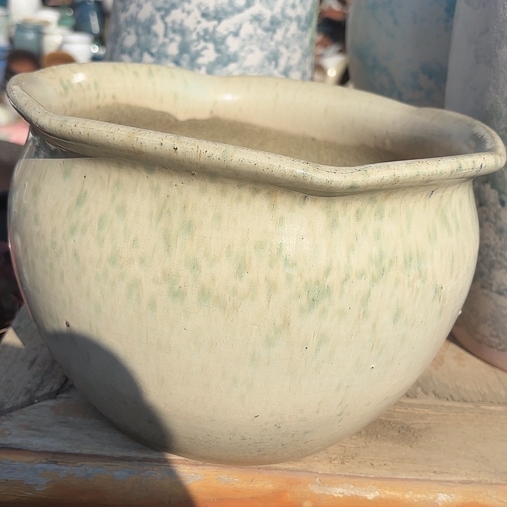 正品紫砂口25高18处理。。。。。。