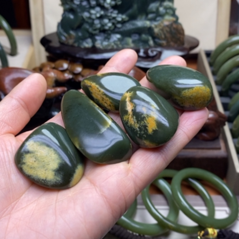 【闪购商品】和田玉挂件未镶嵌萍**生