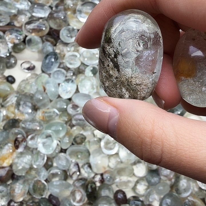 i***u水晶珠宝半成品未镶嵌