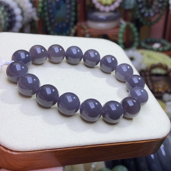 和田玉未镶嵌颈饰浓烟紫老料约12mm手串