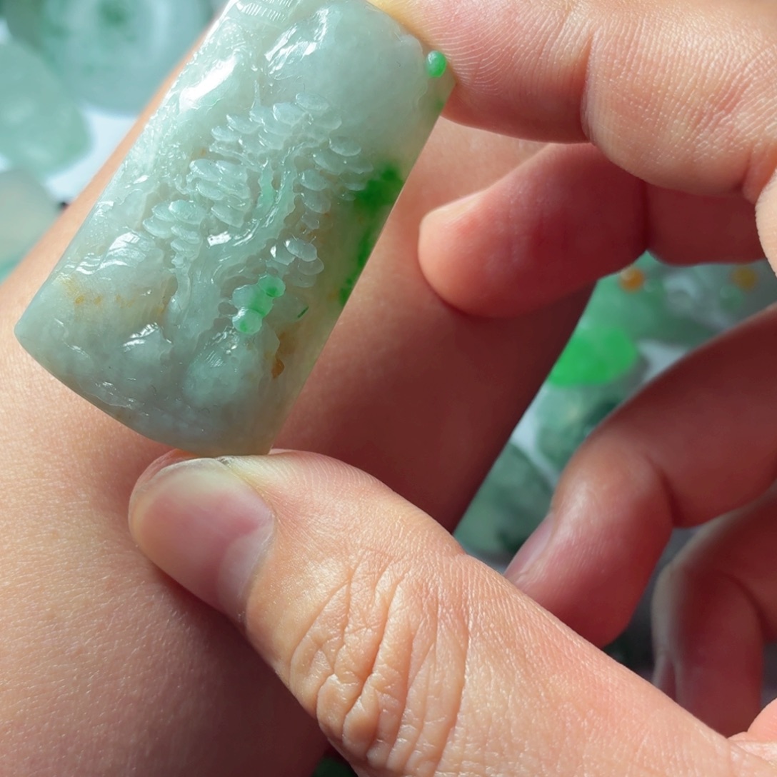 定制翡翠未镶嵌包工