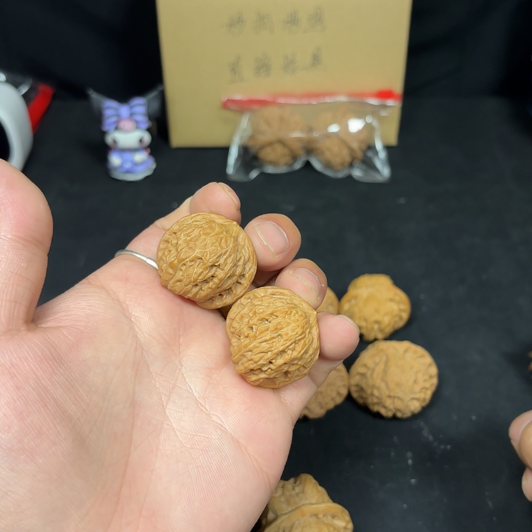 文玩核桃手串小磨盘（介意勿拍，听好介绍）