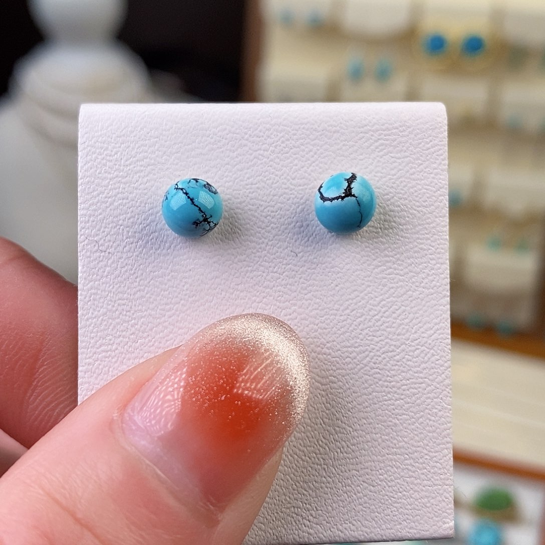 绿松石耳饰未镶嵌