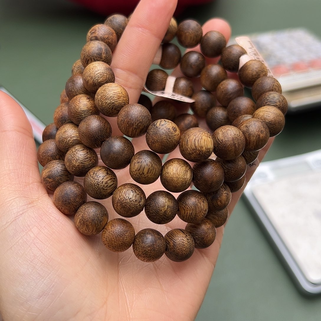 沉香手串白棋9克1.1多样性发一条