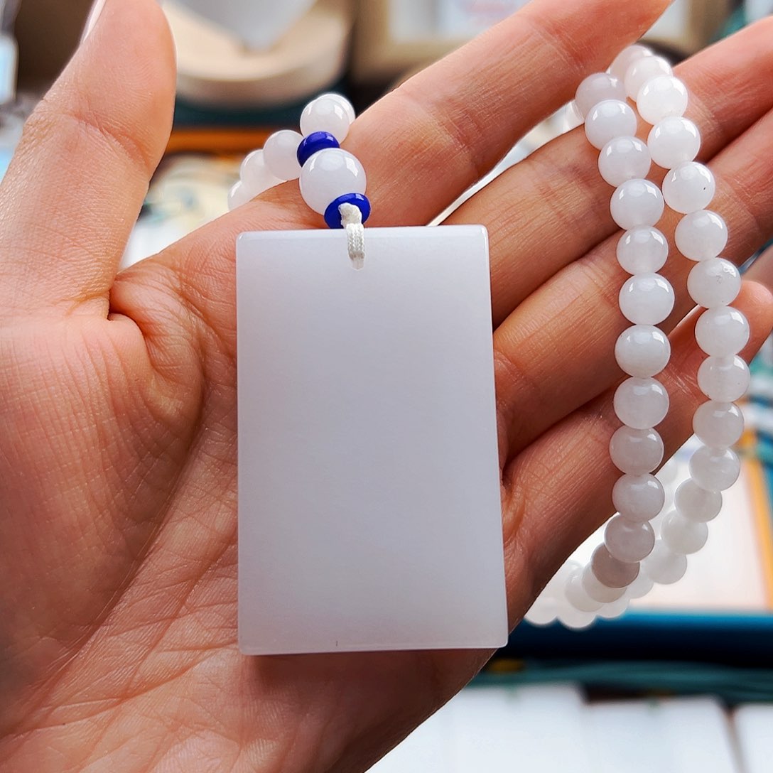 石英质玉未镶嵌颈饰柠**萌