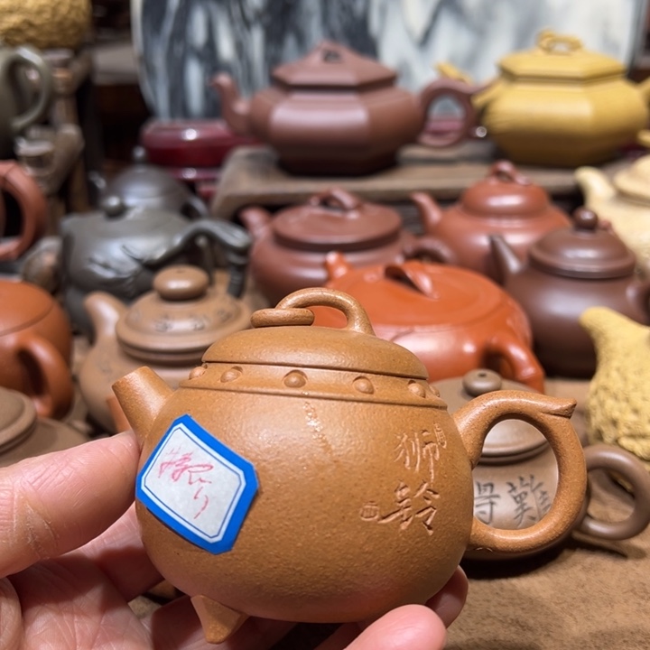 紫砂茶壶青**?宜兴紫砂