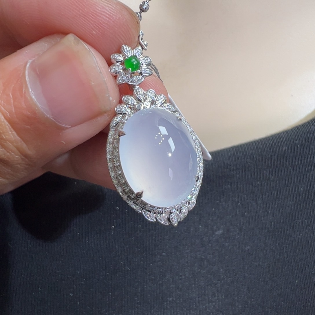 翡翠吊坠(不含链)18K金镶嵌