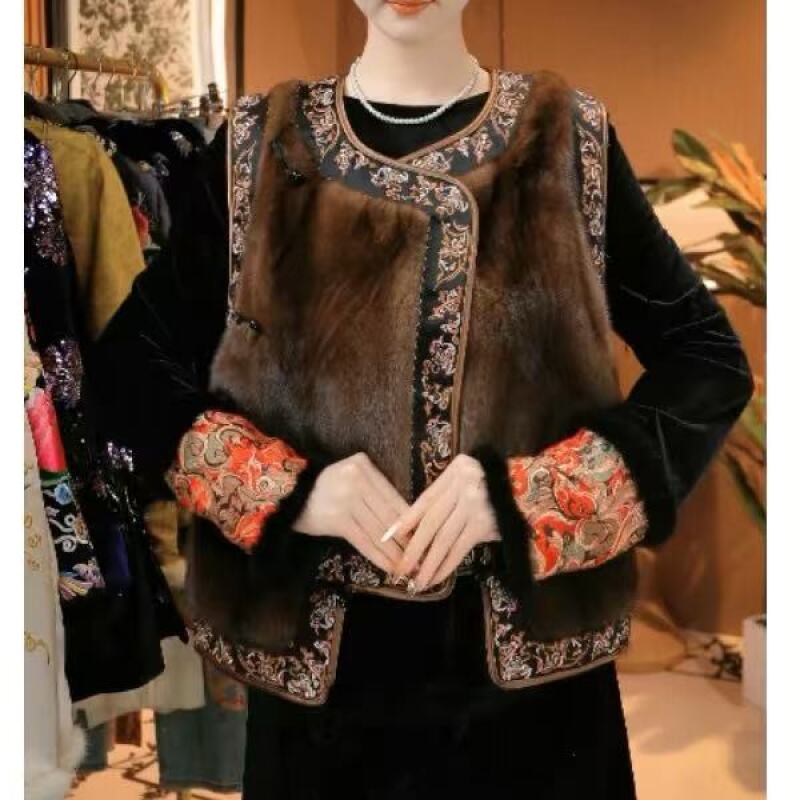 （弥足珍贵）毛领新中式冬款夹棉加厚重工名锦马甲2024D8787-乖乖