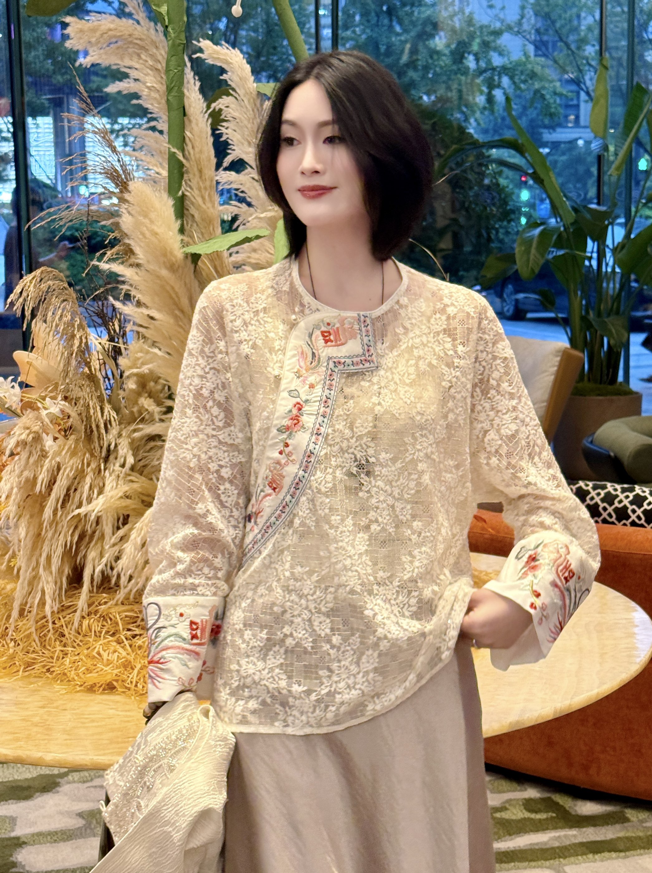 【梨涡浅笑】】早秋上衣蕾丝衬衫拼接刺绣镂空优雅国风复古新中式