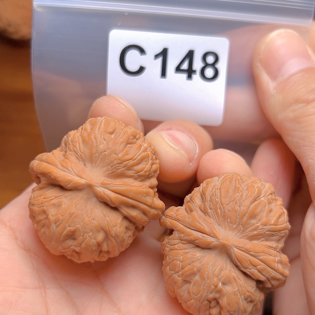 文玩核桃吊坠40➕元宝