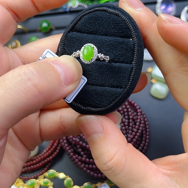 和田玉银S925镶嵌颈饰