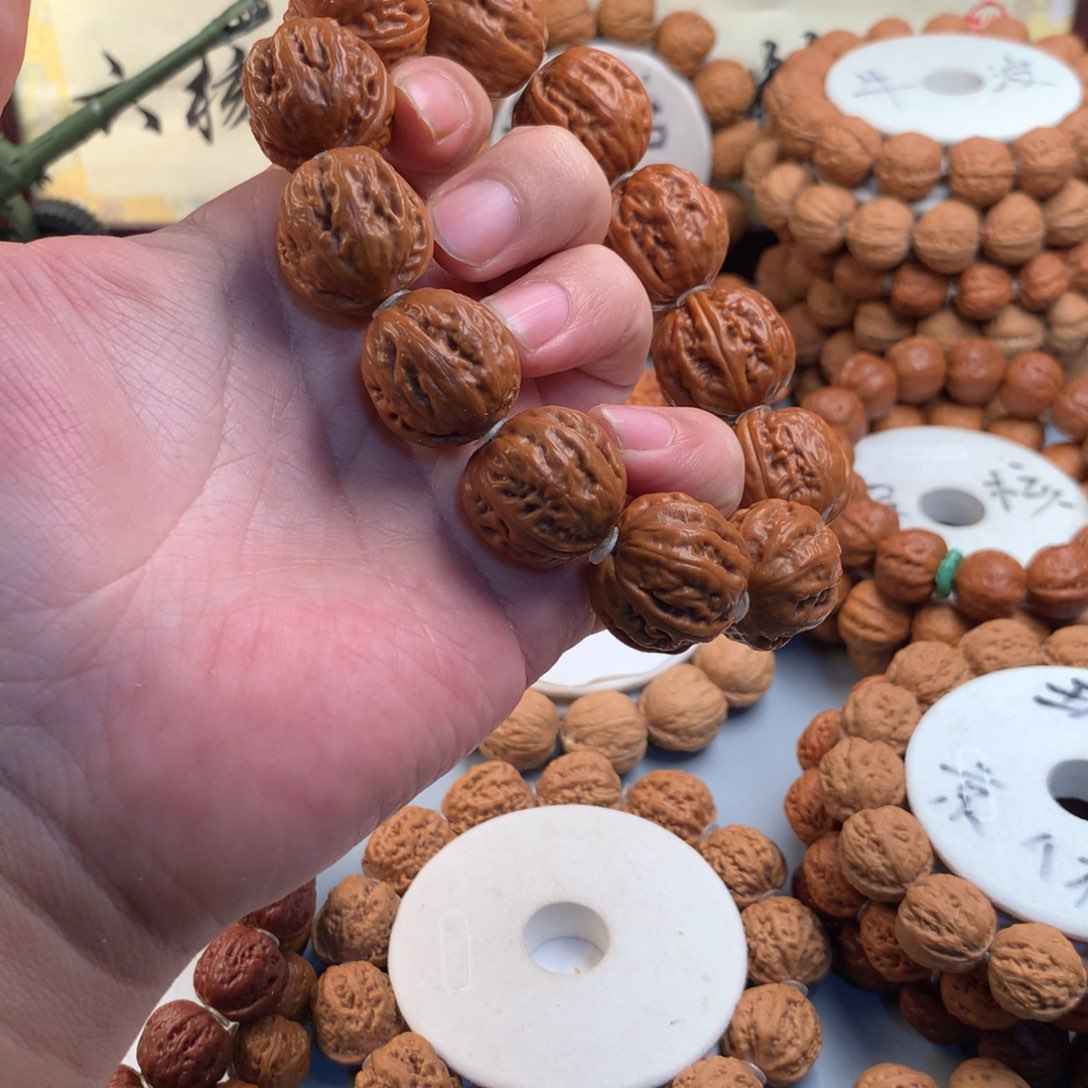 文玩核桃手串粗筋方肚