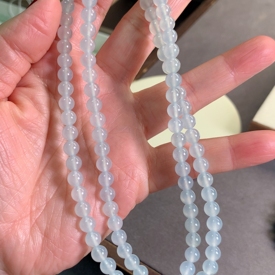 翡翠手链未镶嵌108颗