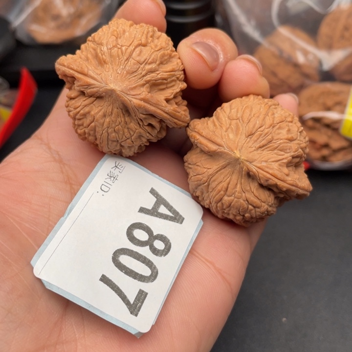 吊坠文玩核桃核桃