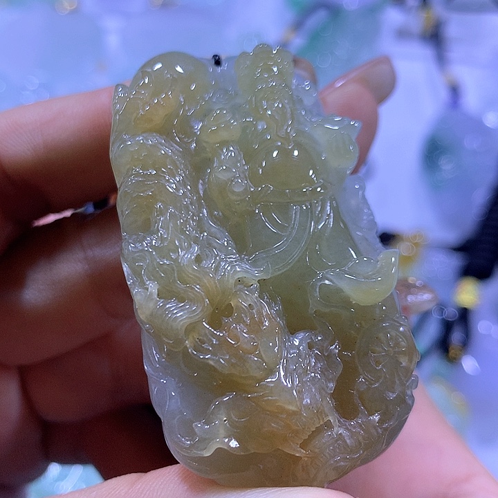 翡翠未镶嵌颈饰天然翡翠A货吊坠