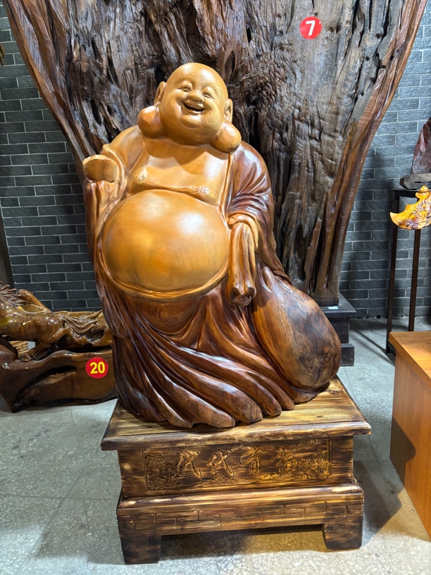 香樟木弥勒根雕摆件