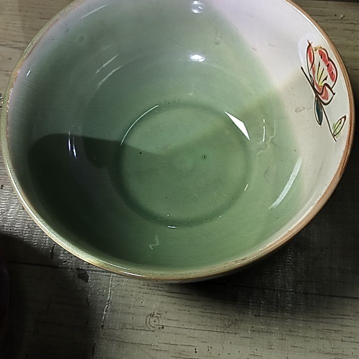 盘瓷片陶瓷杯盘壶碗都有