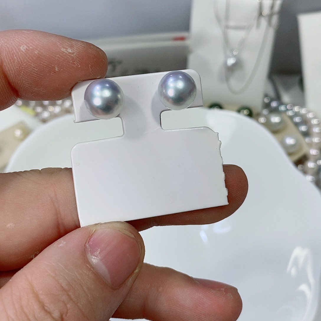 海水珍珠耳饰18K金镶嵌